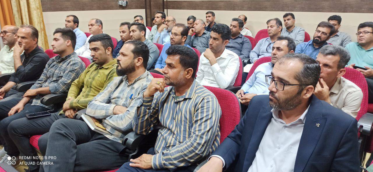 برگزاری جلسه آموزش دهیاران شهرستان مهر