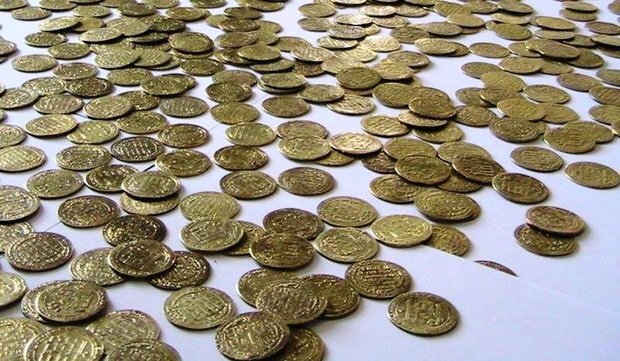 دستگیری قاچاقچیان سکه‌های عتیقه در یافت آباد