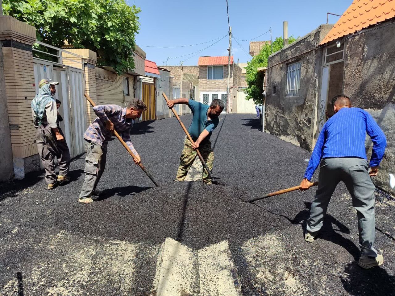 آسفالت معابر شهری نیشابور