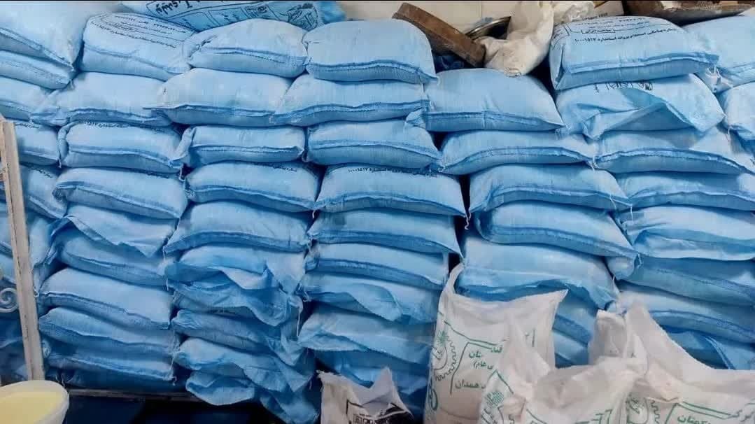 دریافت جریمه سه میلیارد ریالی برای خرید و فروش آرد یارانه‌ای در همدان