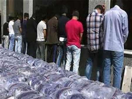 دستگیری خرده فروشان و جمع‌آوری معتادان در پاسارگاد
