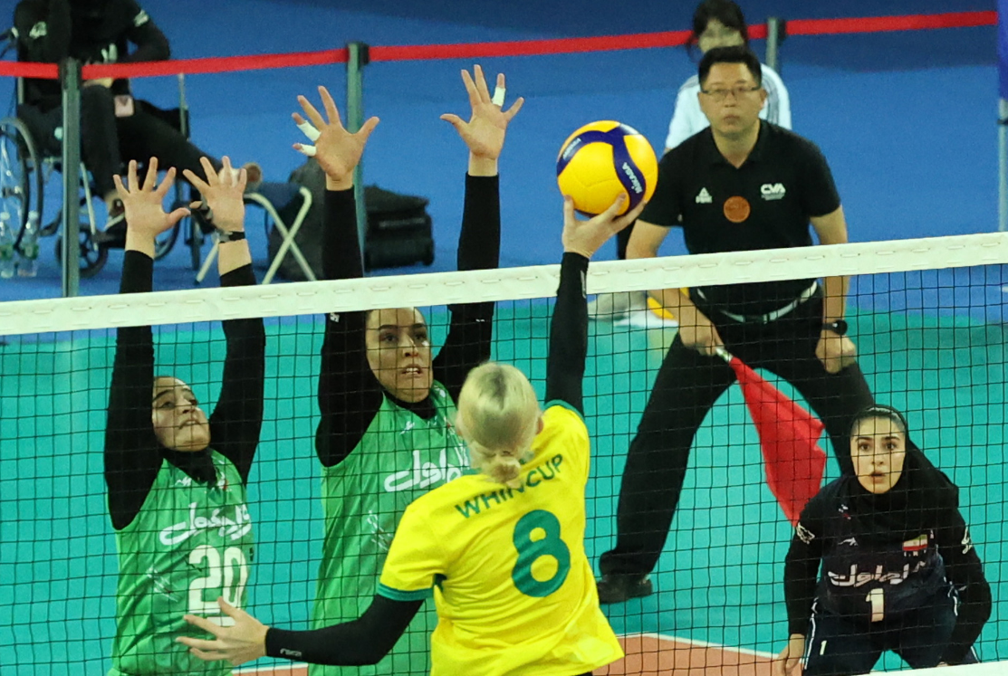 نتایج چهارمین روز والیبال قهرمانی دختران جوان آسیا