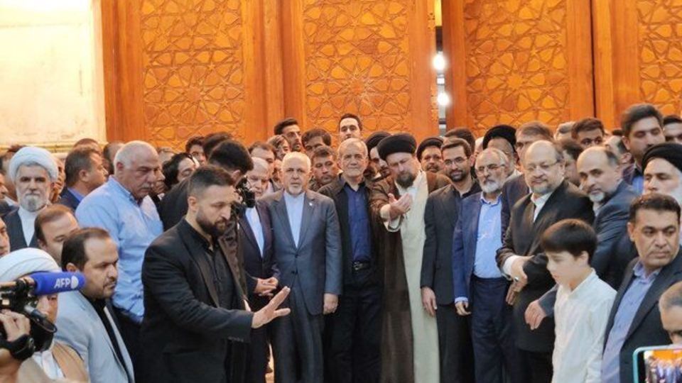 تجدید میثاق رئیس جمهور منتخب با آرمان‌های امام راحل