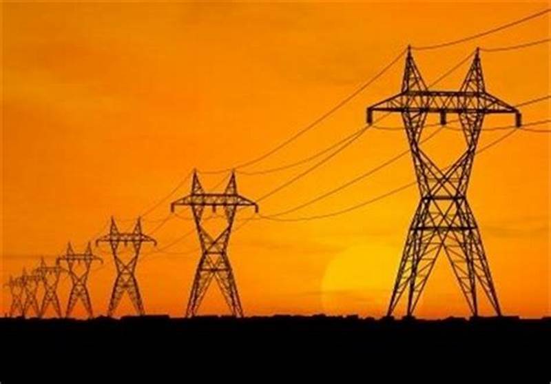 رکورد بی سابقه مصرف برق در استان قم با ثبت ۹۶۷ مگاوات