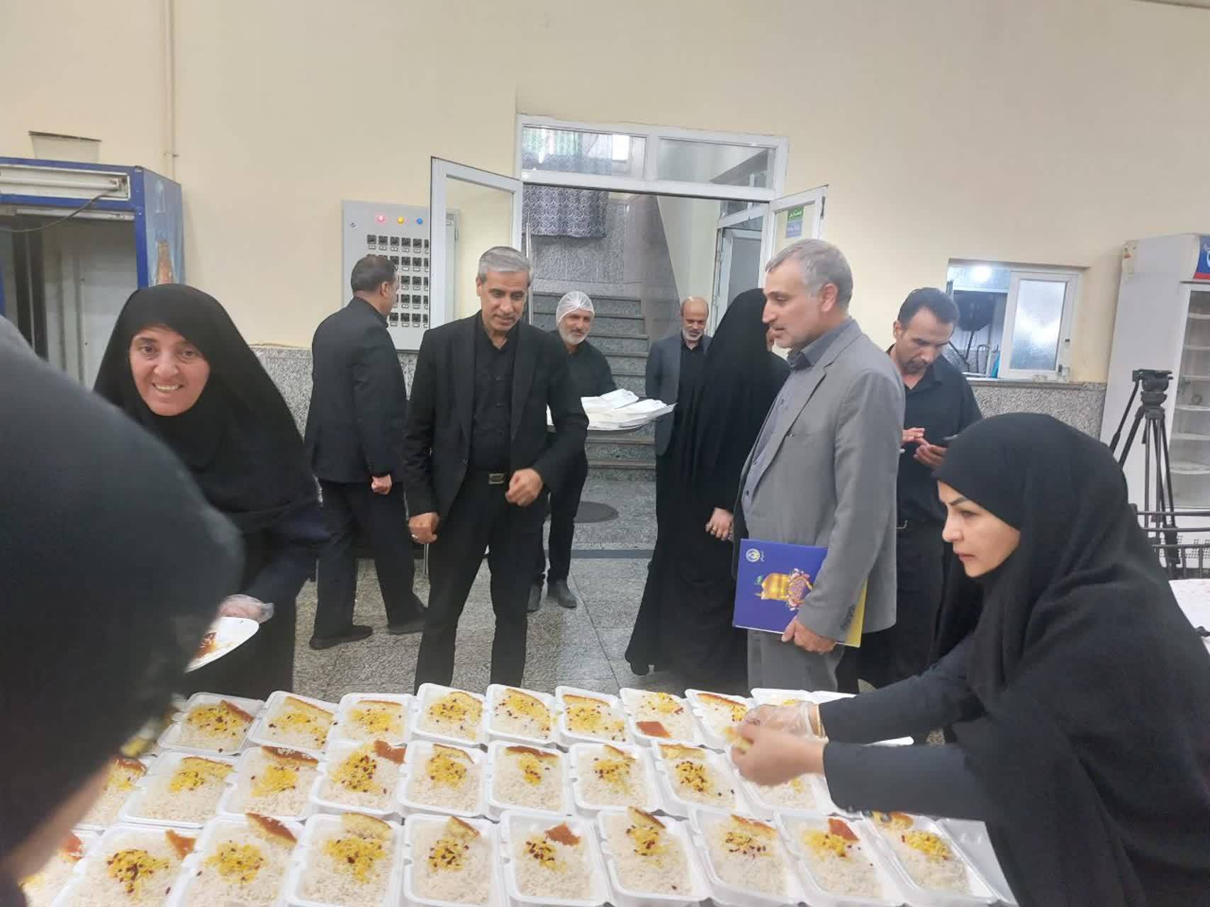 فعالیت ۶۰۰ آشپزخانه در طرح اطعام و احسان حسینی