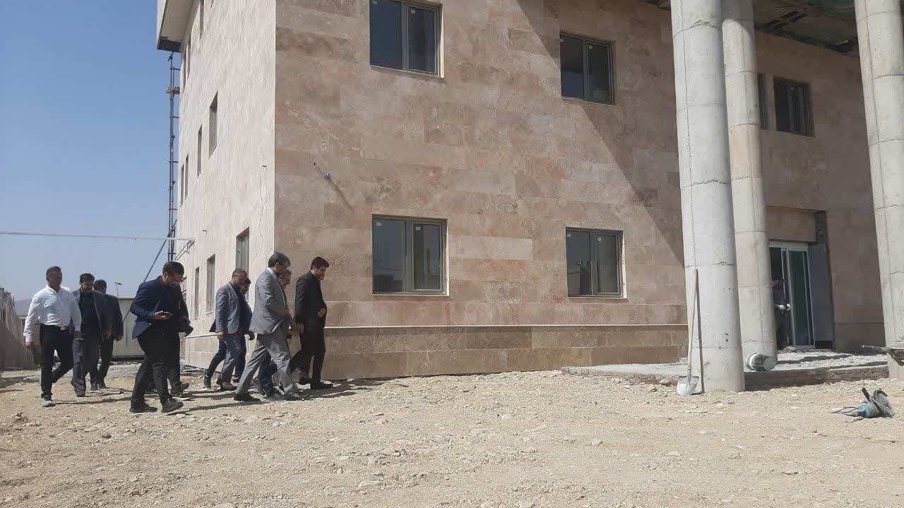 بررسی روند ساخت ساختمان جدید دادگاه محمدیار