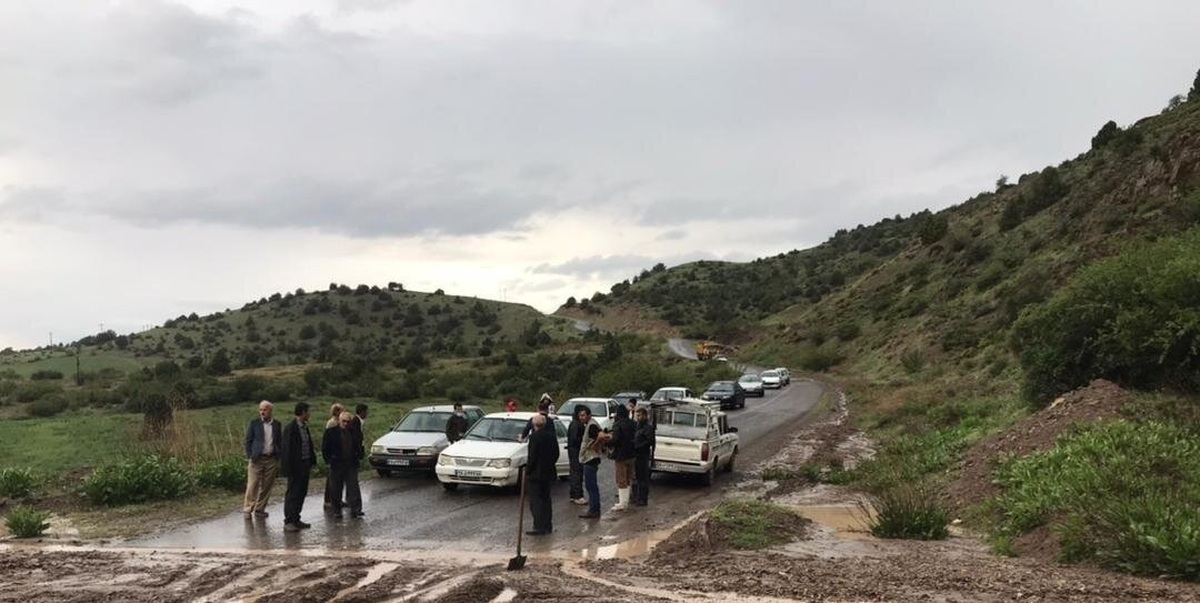 مسدود شدن راه ارتباطی ۸ روستای کلات