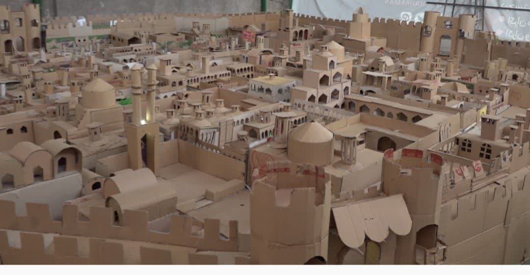 ساخت ماکت شهر یزد با مواد دور ریختنی