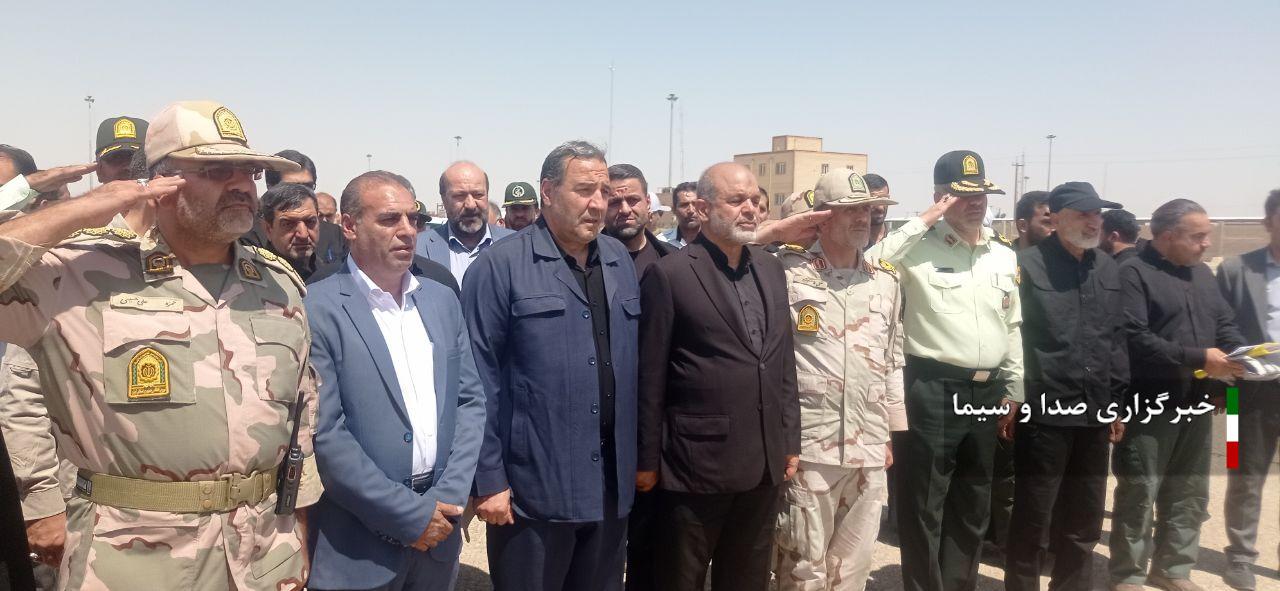 ورود وزیر کشور به پایانه مرزی مهران