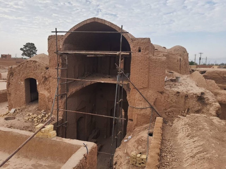 آغاز مرمت بنای تاریخی طنبی بندر آباد اشکذر