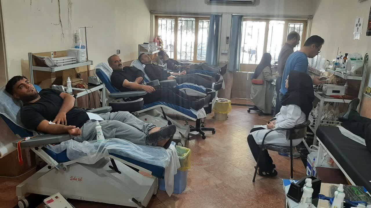 مراکز اهدای خون آذربایجان‌غربی در روز عاشورا هم دایر هستند
