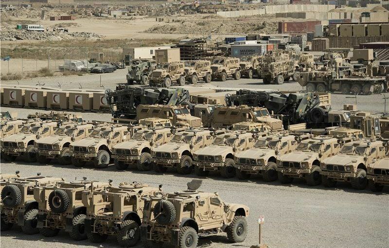 ذبیح الله مجاهد: تسلیحات باقی مانده آمریکا متعلق به افغانستان است