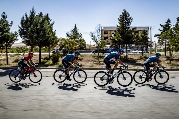 درخشش دوچرخه‌سواران آذربایجان‌غربی در مسابقات منطقه‌ای