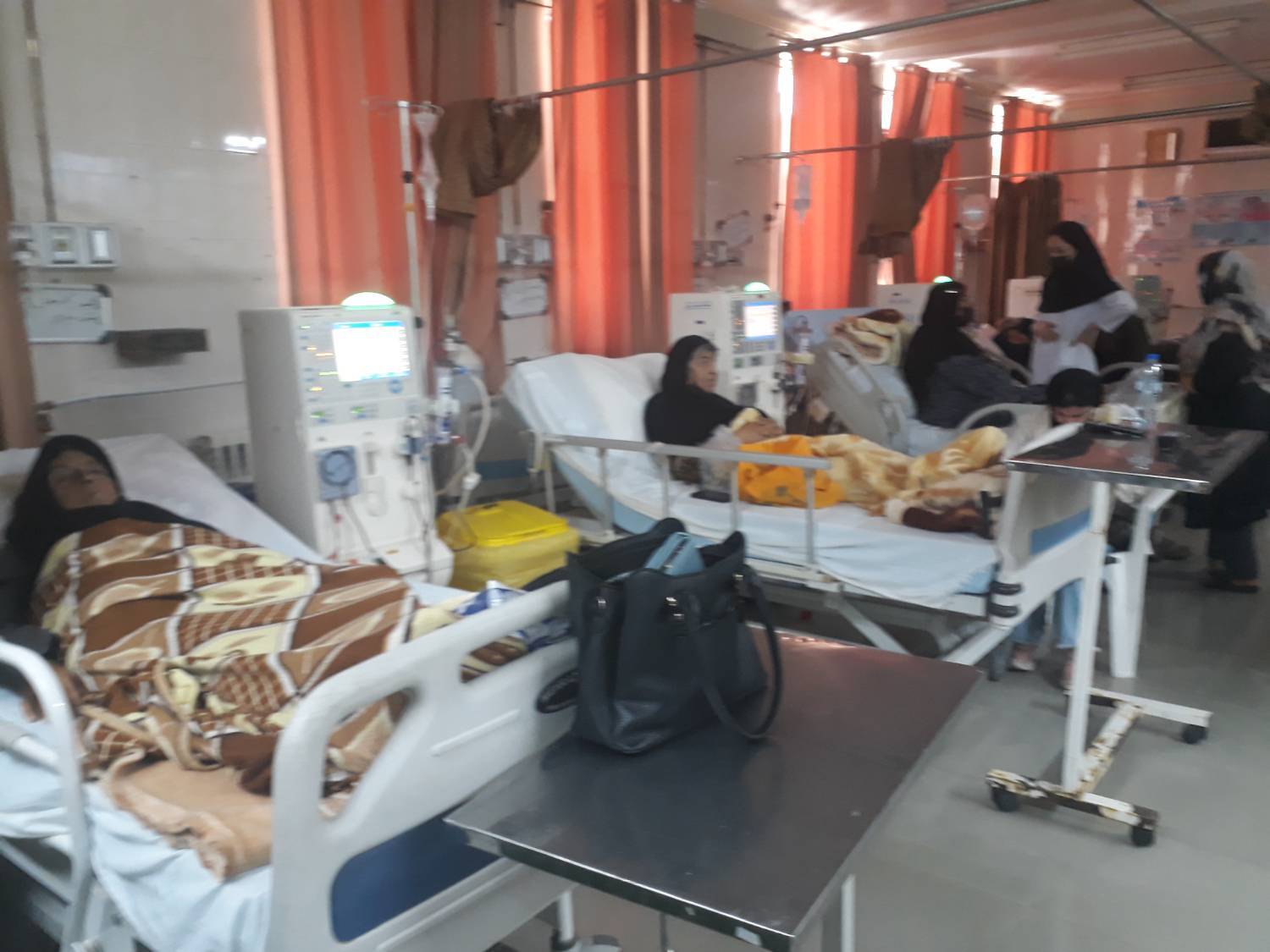 اهدای یک دستگاه همودیالیز به بیمارستان نبی اکرم خنج