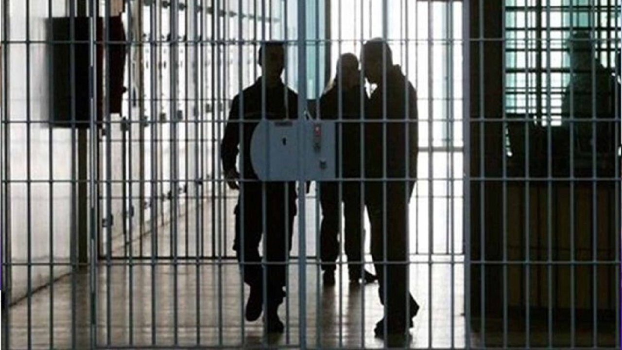 گره‌گشایی مشکلات ۳۰۰ مددجوی زندان مرکزی همدان