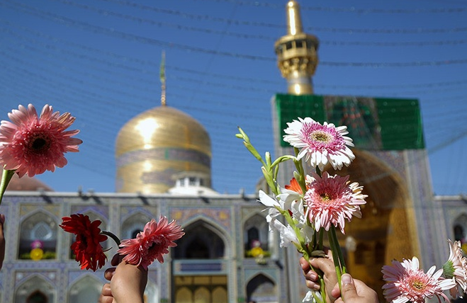 برگزاری جشن باشکوه عید سعید غدیر خم در حرم مطهر رضوی