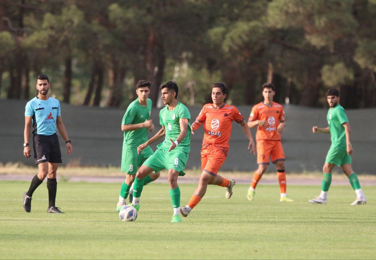 پیروزی تیم فوتبال جوانان ایران مقابل امیدهای سایپا *