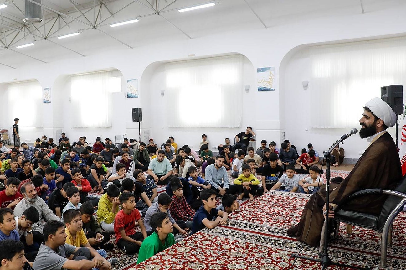 اجرای طرح ملی «شهید رئیسی، تربیت کادر نوجوانان» در مشهد