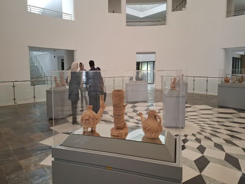 گشایش نمایشگاه آثار «سفالینه» در موزه بزرگ خراسان