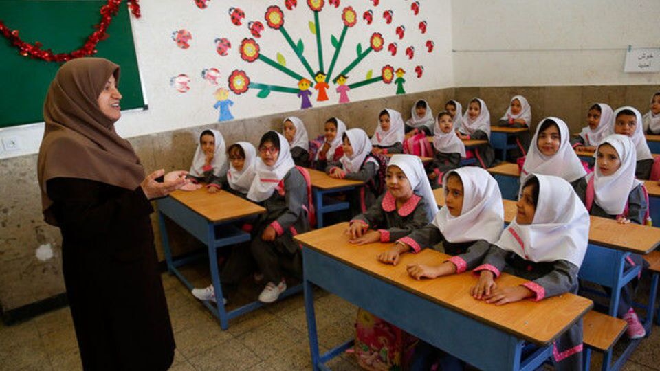 ساماندهی ۷۷ درصد معلمان دوره ابتدایی خوزستان