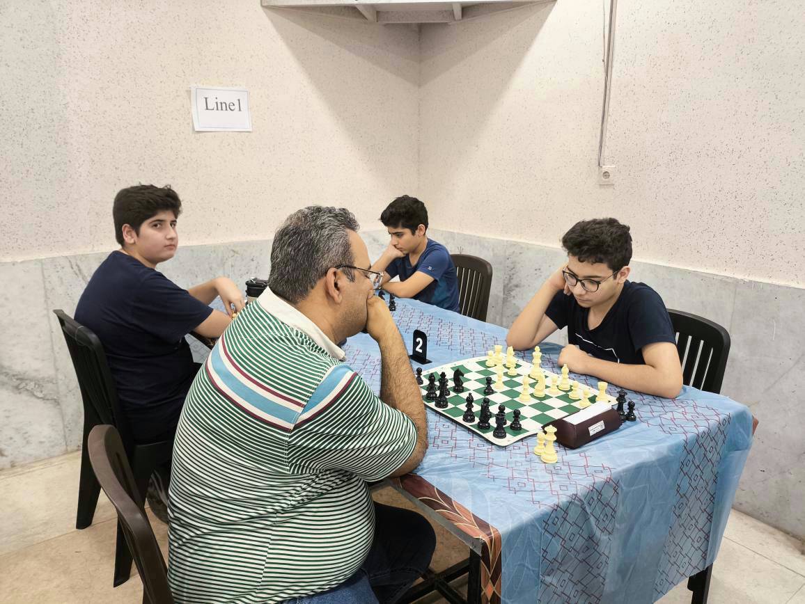 رقابت شطرنج بازان خوزستان درمسابقات کشور