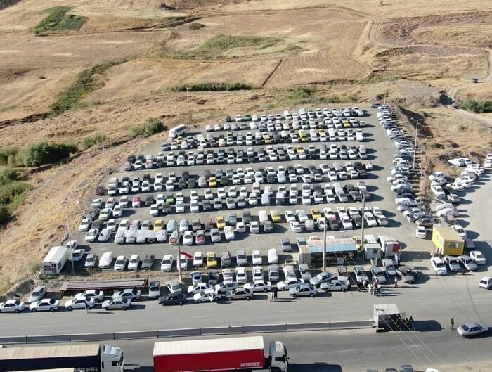 پارکینگ‌های پیرانشهر آماده پذیرش ۵۰ هزار دستگاه خودرو زائران اربعین