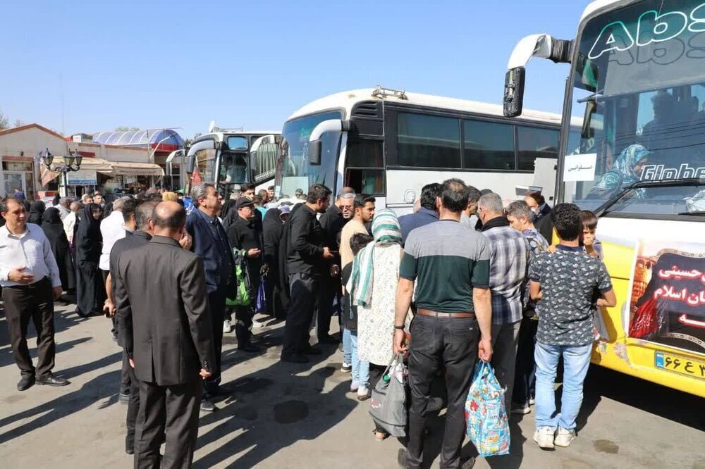 انتقال رایگان زائران عتبات عالیات از ارومیه به مرز تمرچین پیرانشهر