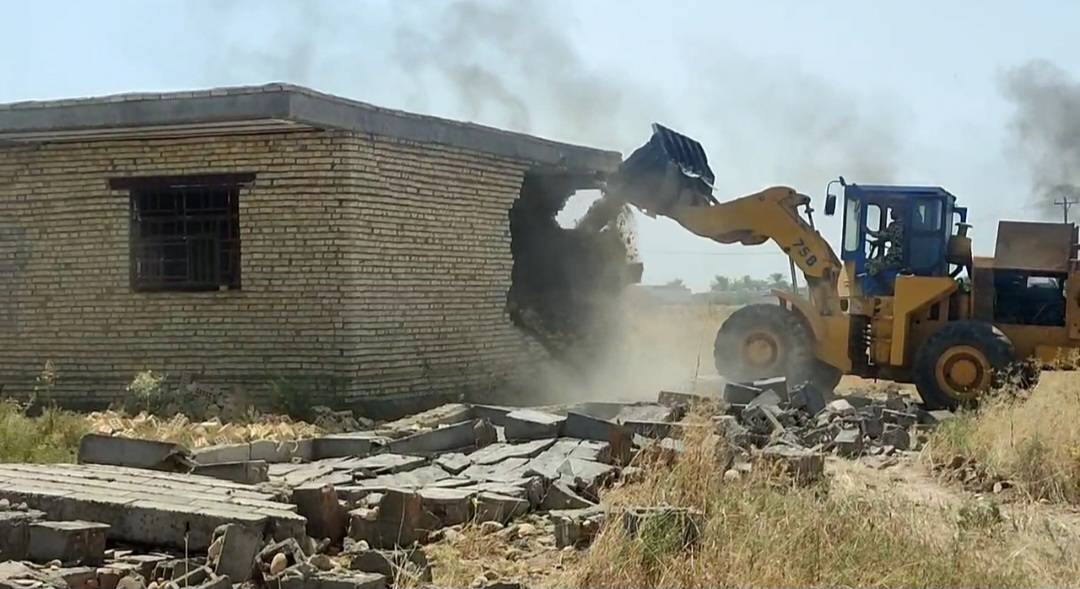 قلع و قمع ۴۶۶ ویلای غیر مجاز در شهرستان شوشتر