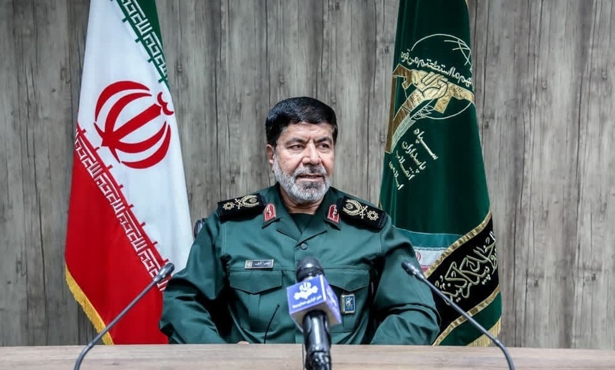 *** سردار رمضان شریف رئیس جدید مرکز اسناد و تحقیقات دفاع مقدس شد