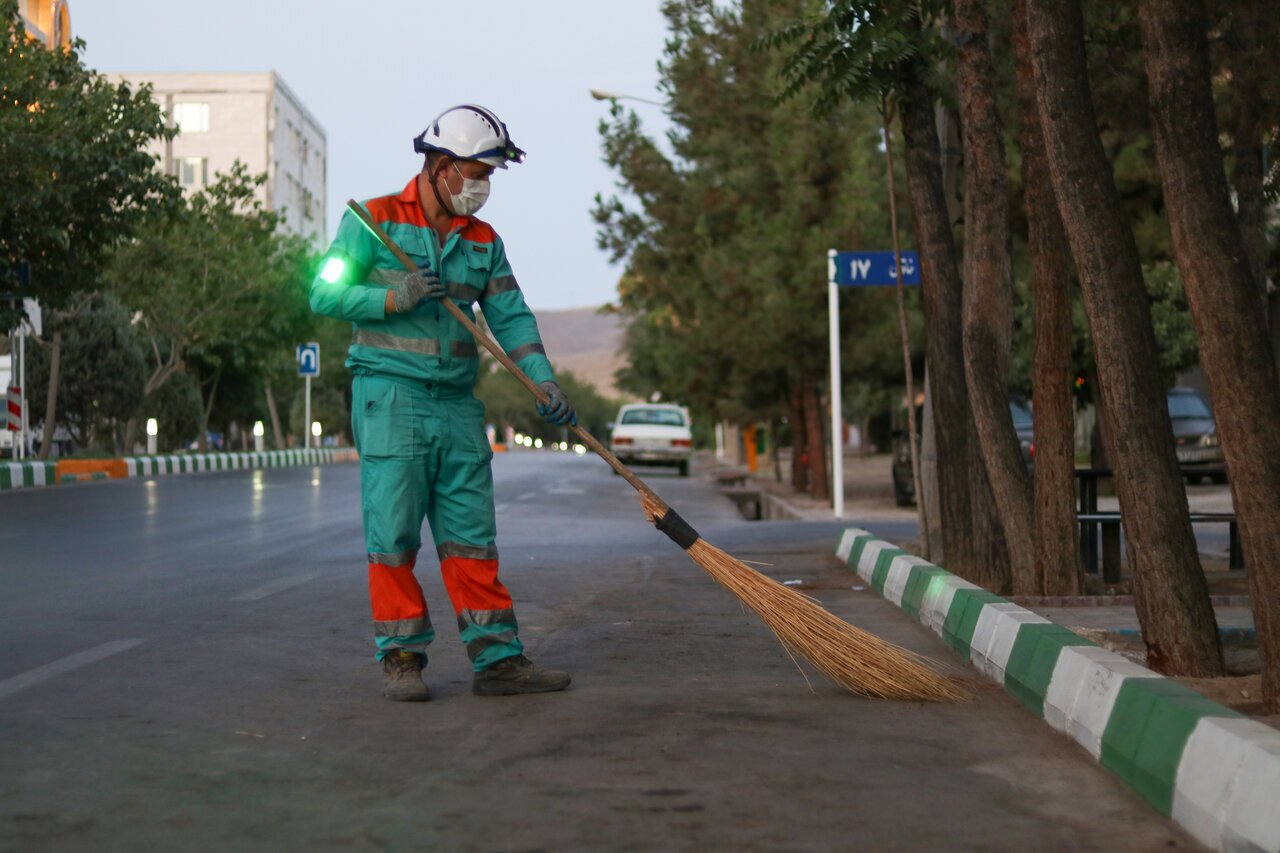 خدمت رسانی بیش از ۵ هزار پاکبان مشهدی در دهه پایانی صفر