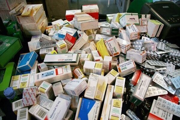 شناسایی بیش از ۳ میلیون قلم انواع داروی قاچاق در شرق تهران