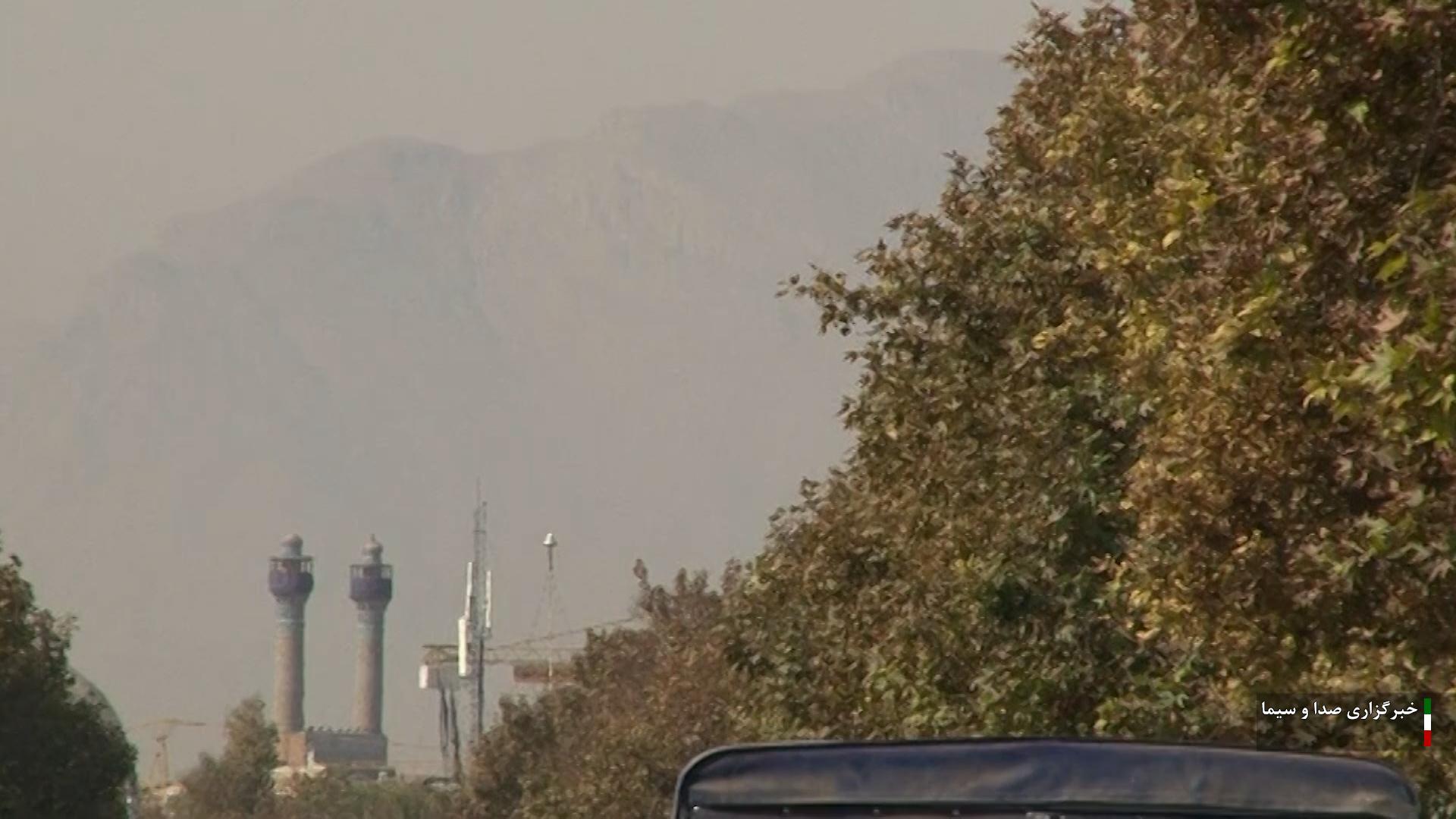 آژیر  بنفش آلودگی در  کلانشهر اصفهان به صدا درآمد