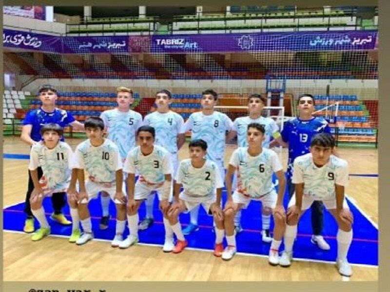 قهرمانی تیم دانش‌آموزان مقطع متوسطه اول کردستان در مسابقات فوتسال کشوری