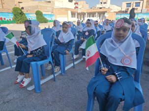 برگزاری جشن شکوفه‌ها در مدارس آبادان و خرمشهر