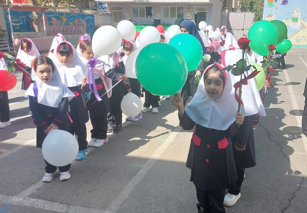 برگزاری جشن شکوفه‌ها در البرز