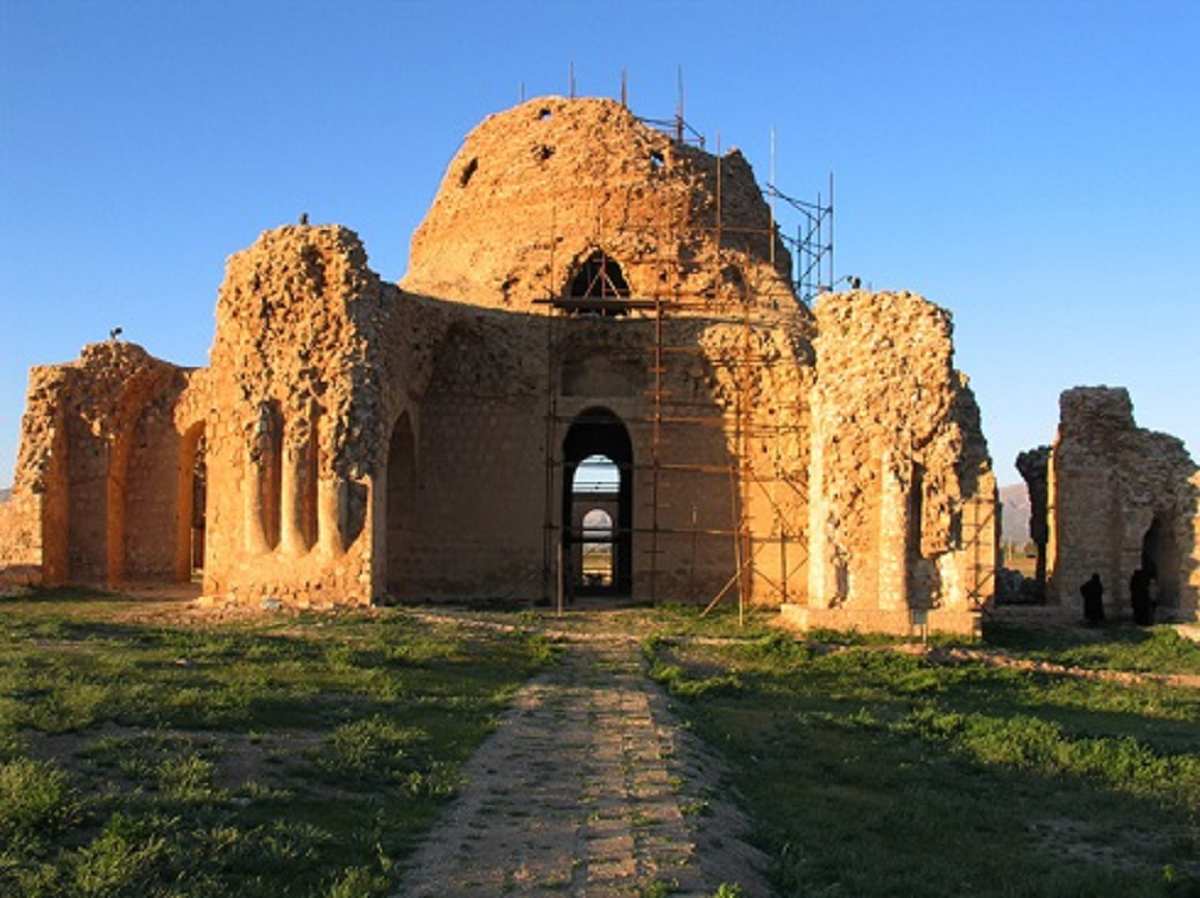 مرمت، حفاظت و ساماندهی کاخ ساسانی سروستان