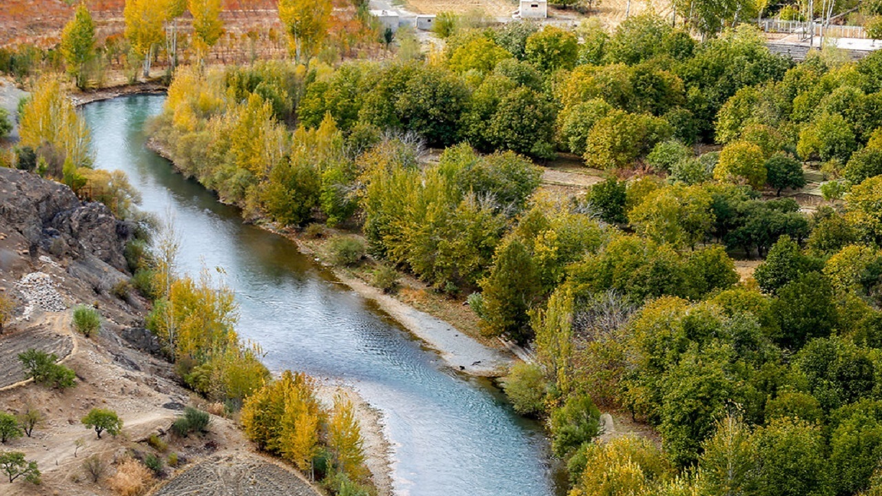 زیرساخت‌های گردشگری حاشیه زاینده‌رود روستای چلوان چهارمحال و بختياری توسعه می‌یابد