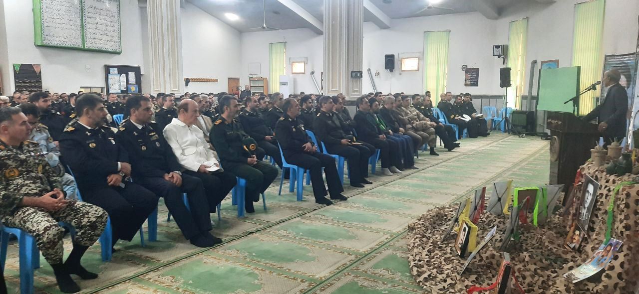 مراسمی به یاد شهدای والامقام سپهبد صیاد شیرازی و سپهبد قرنی در انزلی مراسمی به یاد شهدای والامقام سپهبد صیاد شیرازی و سپهبد قرنی در انزلی