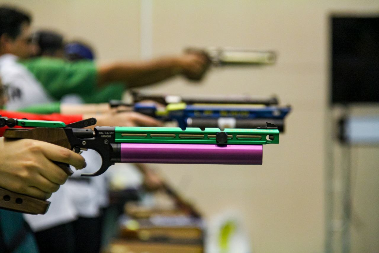 آغاز اردوی تیم تپانچه نوجوانان و جوانان ایران با دعوت از ۱۸ تیرانداز آغاز اردوی تیم تپانچه نوجوانان و جوانان ایران با دعوت از ۱۸ تیرانداز