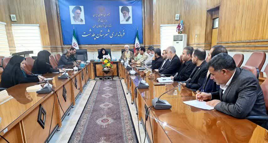 ۱۳ آبان نماد ایستادگی ملت ایران در برابر استکبار جهانی است  ۱۳ آبان نماد ایستادگی ملت ایران در برابر استکبار جهانی است