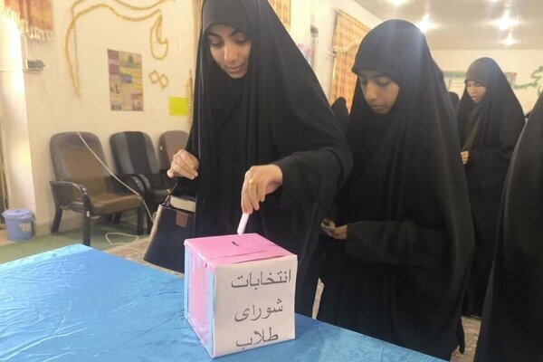 تشکیل شورای طلاب در ۲۰ مدرسه علمیه خواهران خوزستان تشکیل شورای طلاب در ۲۰ مدرسه علمیه خواهران خوزستان