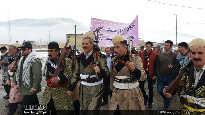 حضور عشایر بیرانشهر، از توابع شهرستان خرم آباد در راهپیمایی 22 بهمن 1395