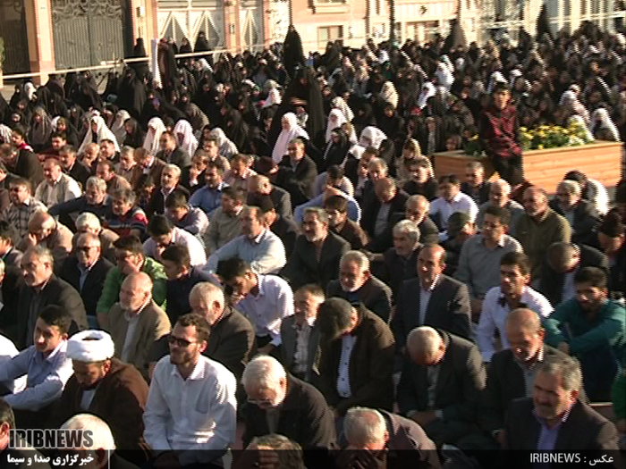 نماز عید قربان در محوطه شهیدگاه اردبیل به امامت آیت الله عاملی