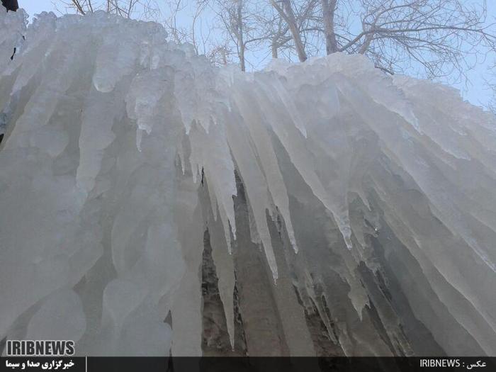 قندیل های یخی

کهمان الشتر
عکس: حسین رضایی