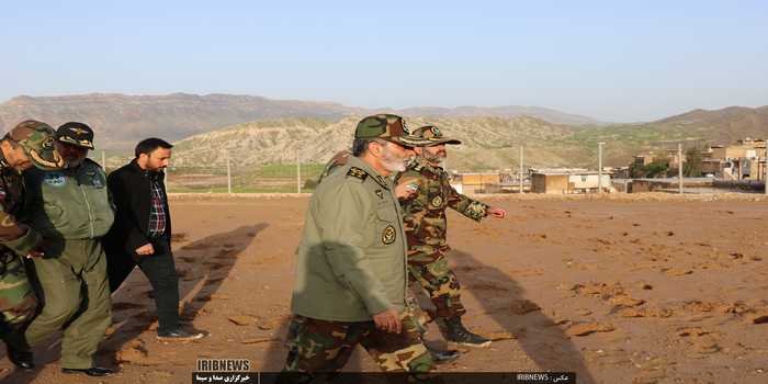 سفر فرمانده کل ارتش به لرستان