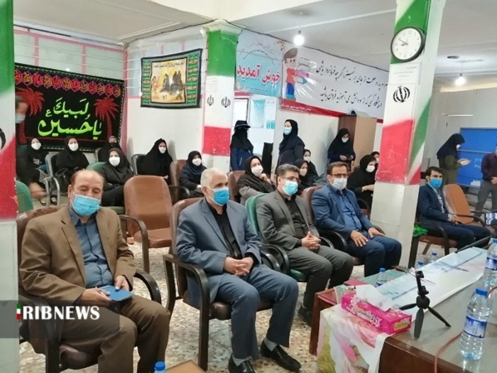 مانور بازگشایی مدارس با نواختن زنگ ایثار وشهادت