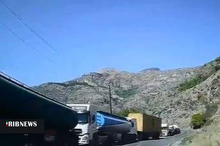 معطلی کامیونهای ایرانی در خاک آذربایجان