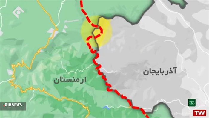 جاده زرد رنگ ۵ کیلومتری واقع در جمهوری آذربایجان