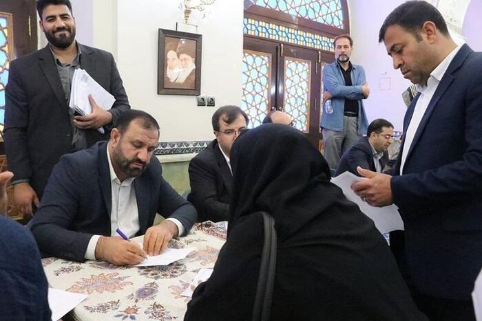 دیدار مردمی دادستان تهران با نمازگزاران مسجد امام خمینی