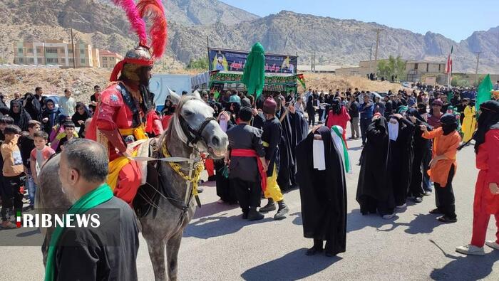 روز عاشورا در شهر لنده